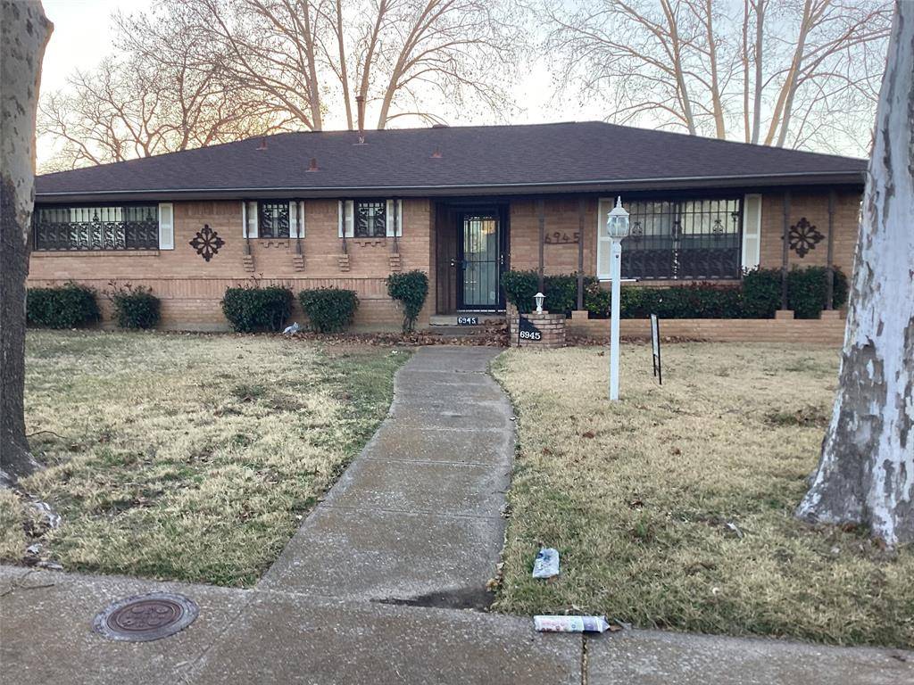 6945 Clearglen Drive, Dallas, TX 75232