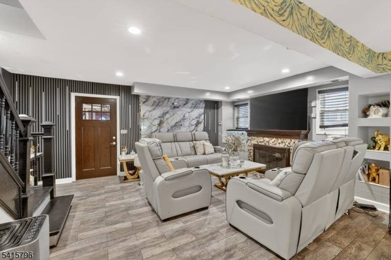 31 Mertz Ave, Belleville Twp., NJ 07109