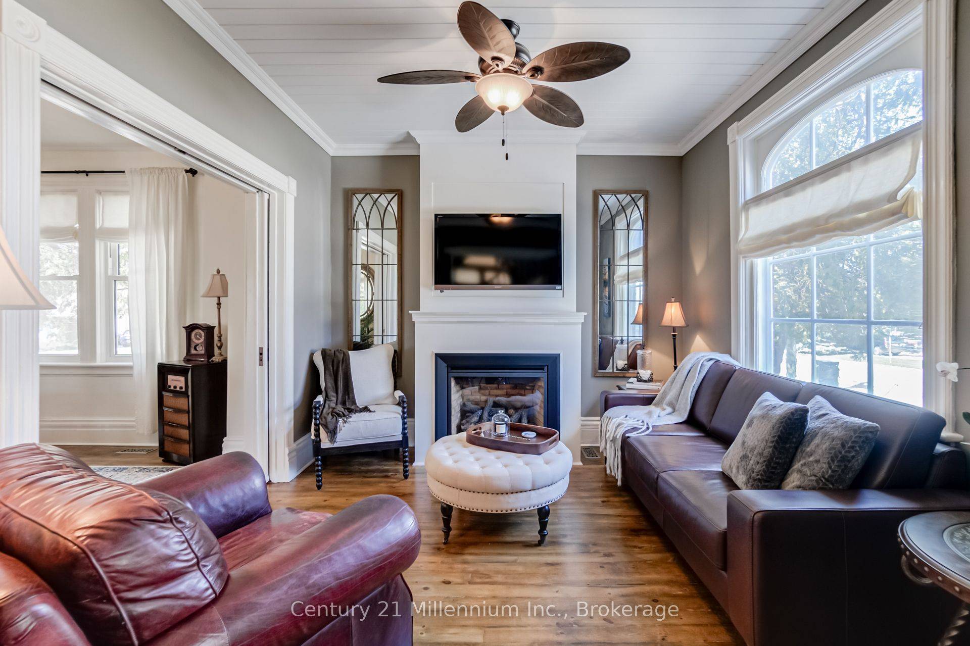 439 Birch ST, Collingwood, ON L9Y 2W4