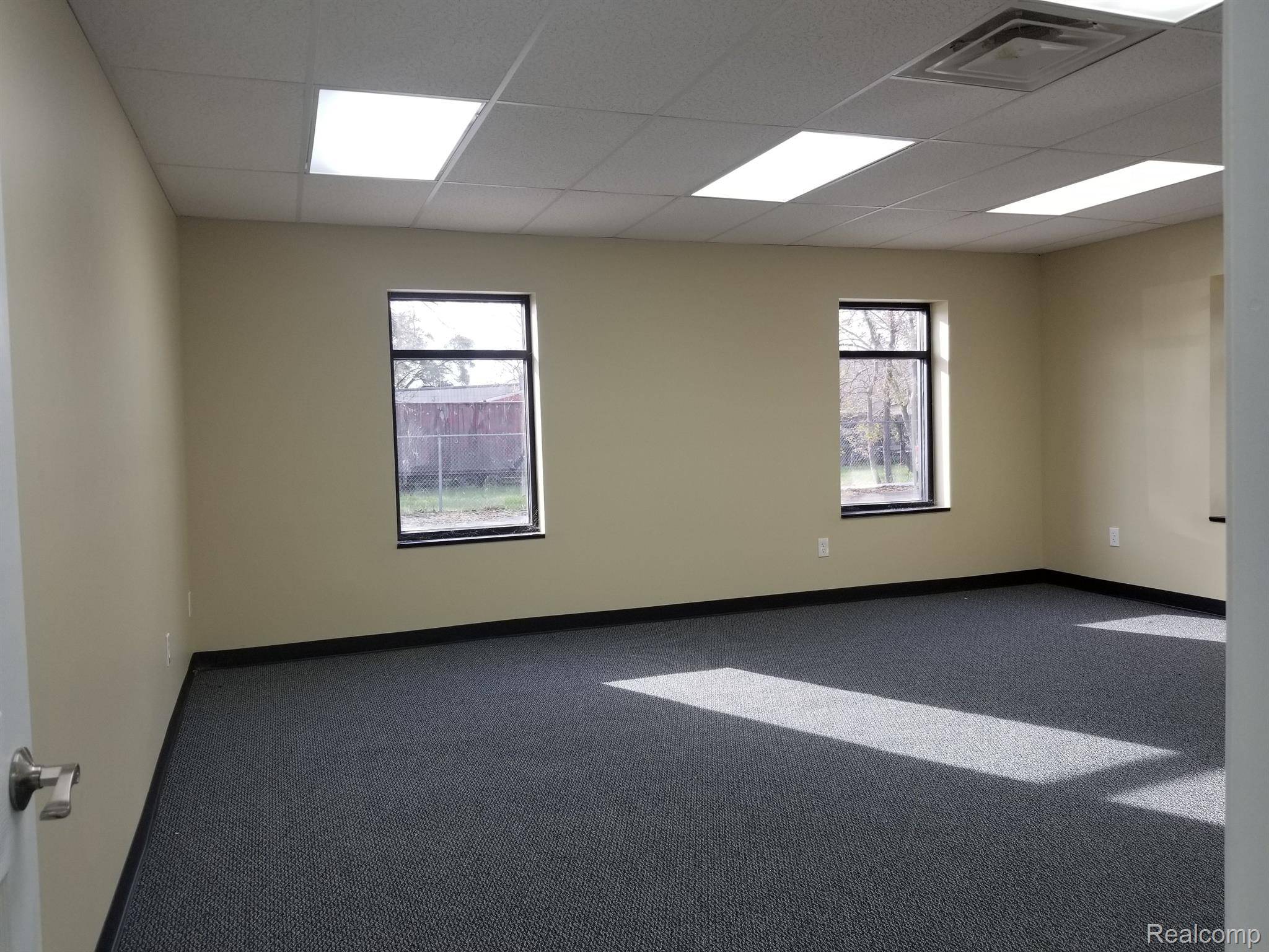 265 S HARRIS RD #Bldg B, Ste 201, Ypsilanti Twp, MI 48198