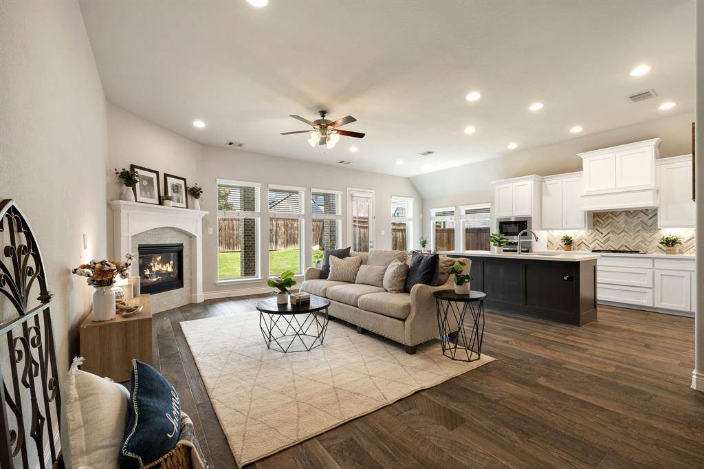 827 Esk Avenue, Celina, TX 75009