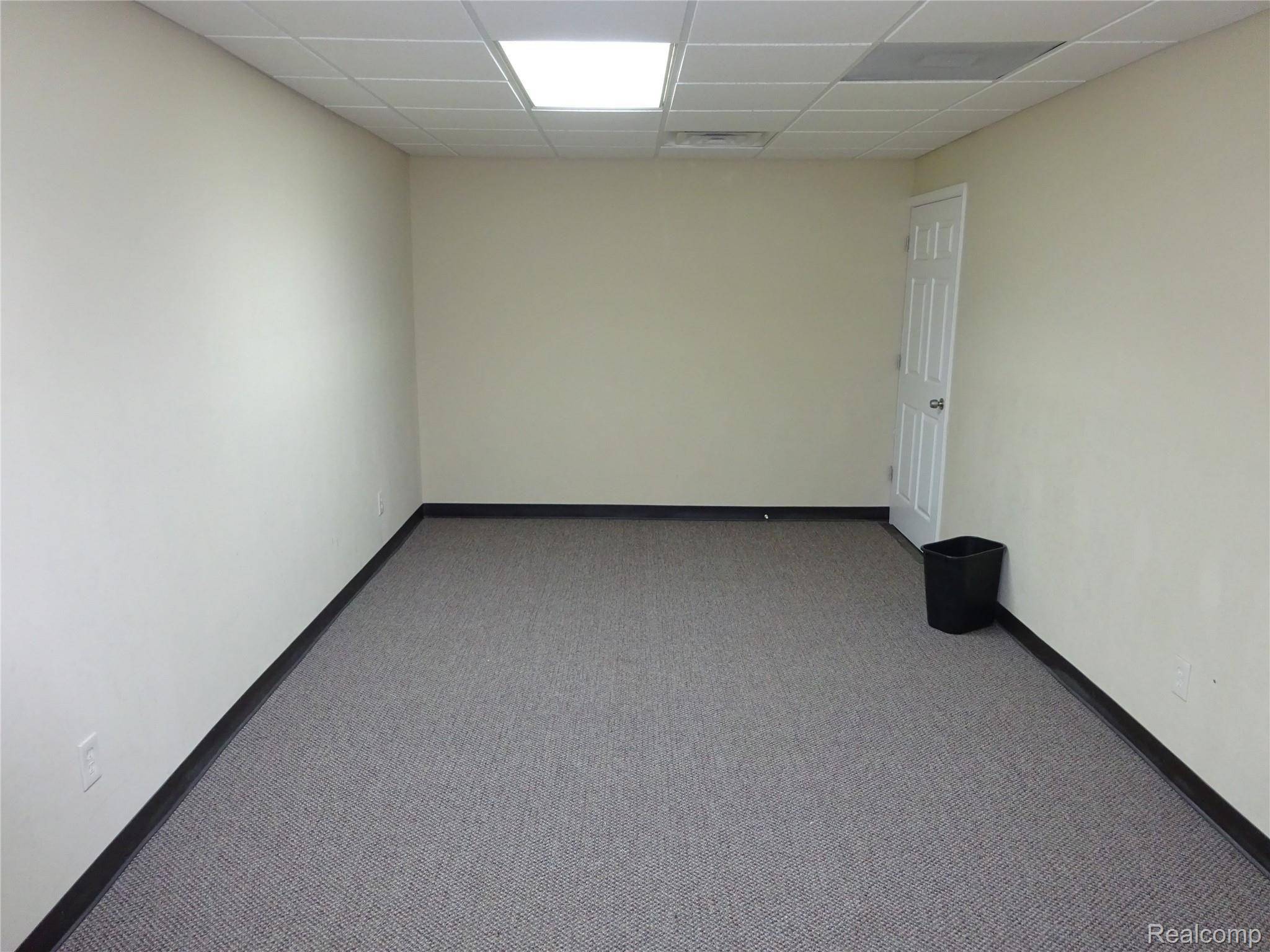 265 S Harris - Bldg B RD #206, Ypsilantichartertownship_washtenaw, MI 48198