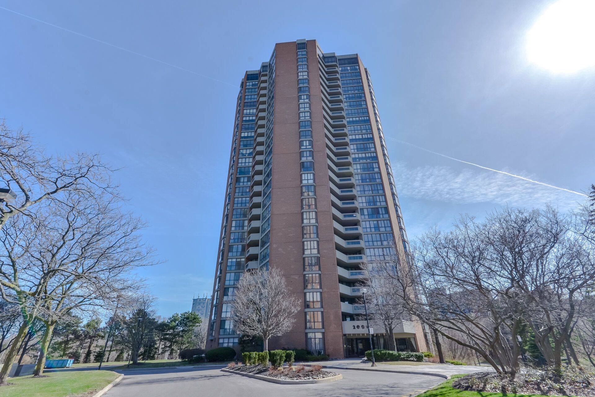 2000 Islington AVE #308, Toronto W09, ON M9P 3S7