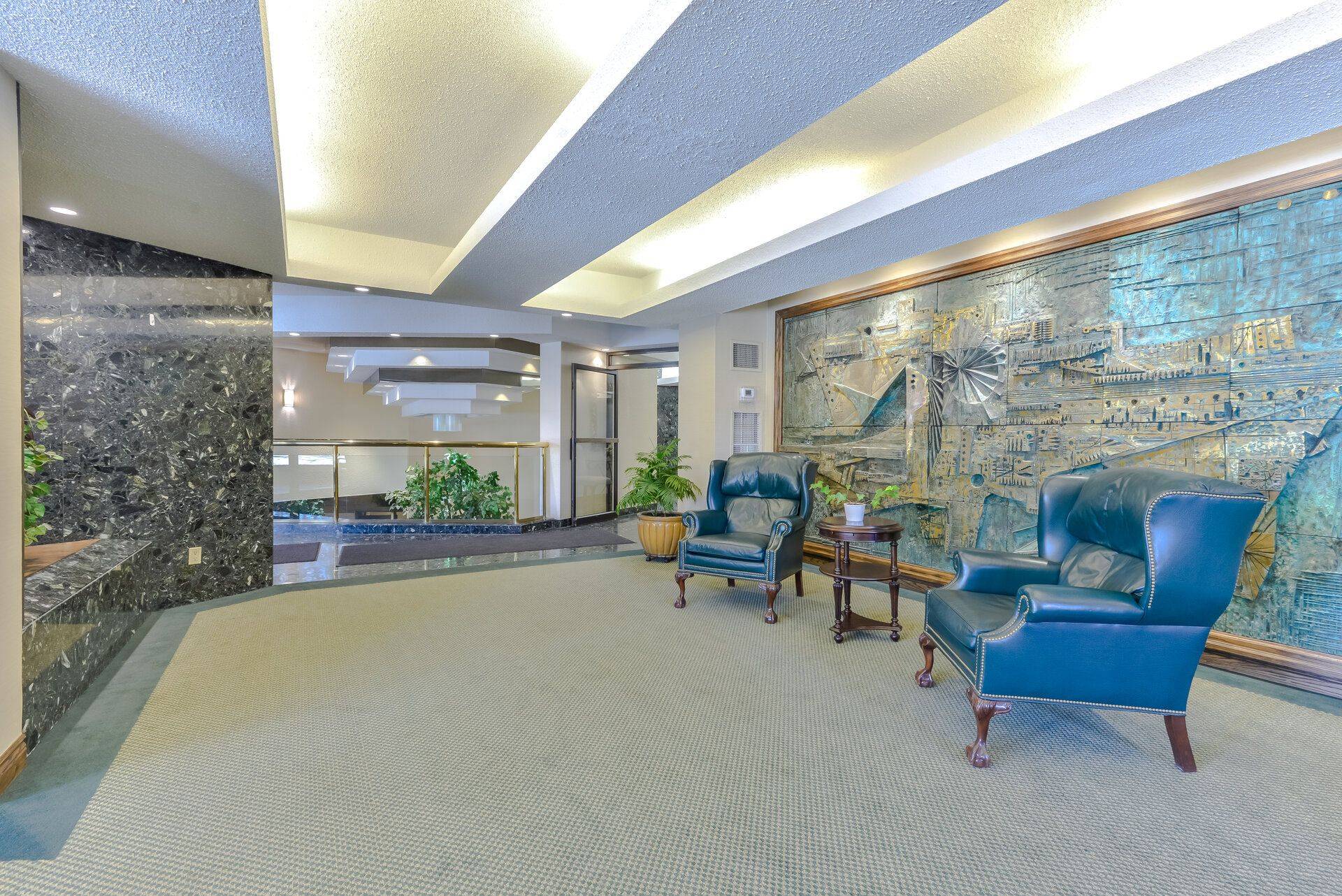 2000 Islington AVE #308, Toronto W09, ON M9P 3S7