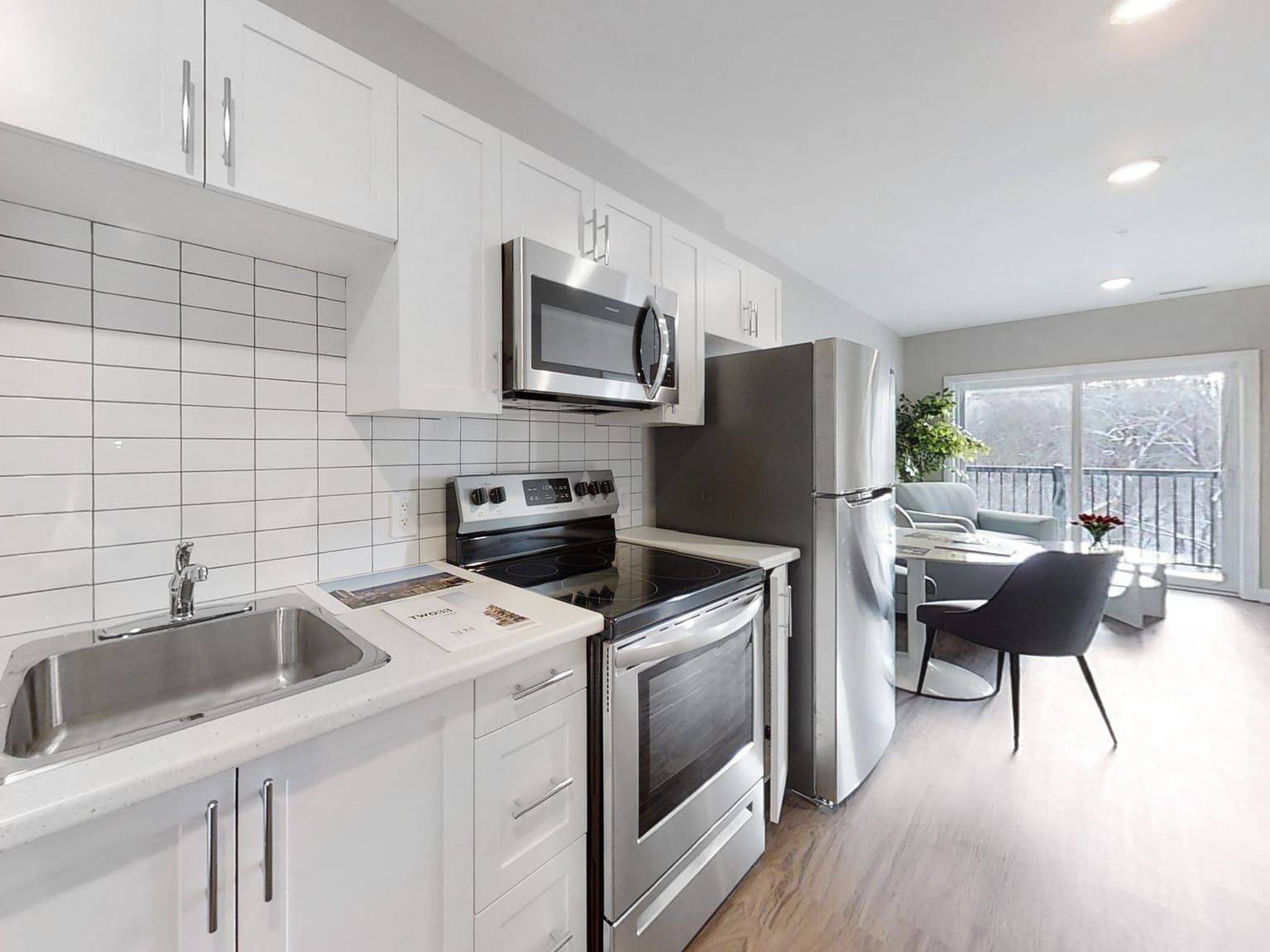 77 William ST N #305, Kawartha Lakes, ON K9V 4A2