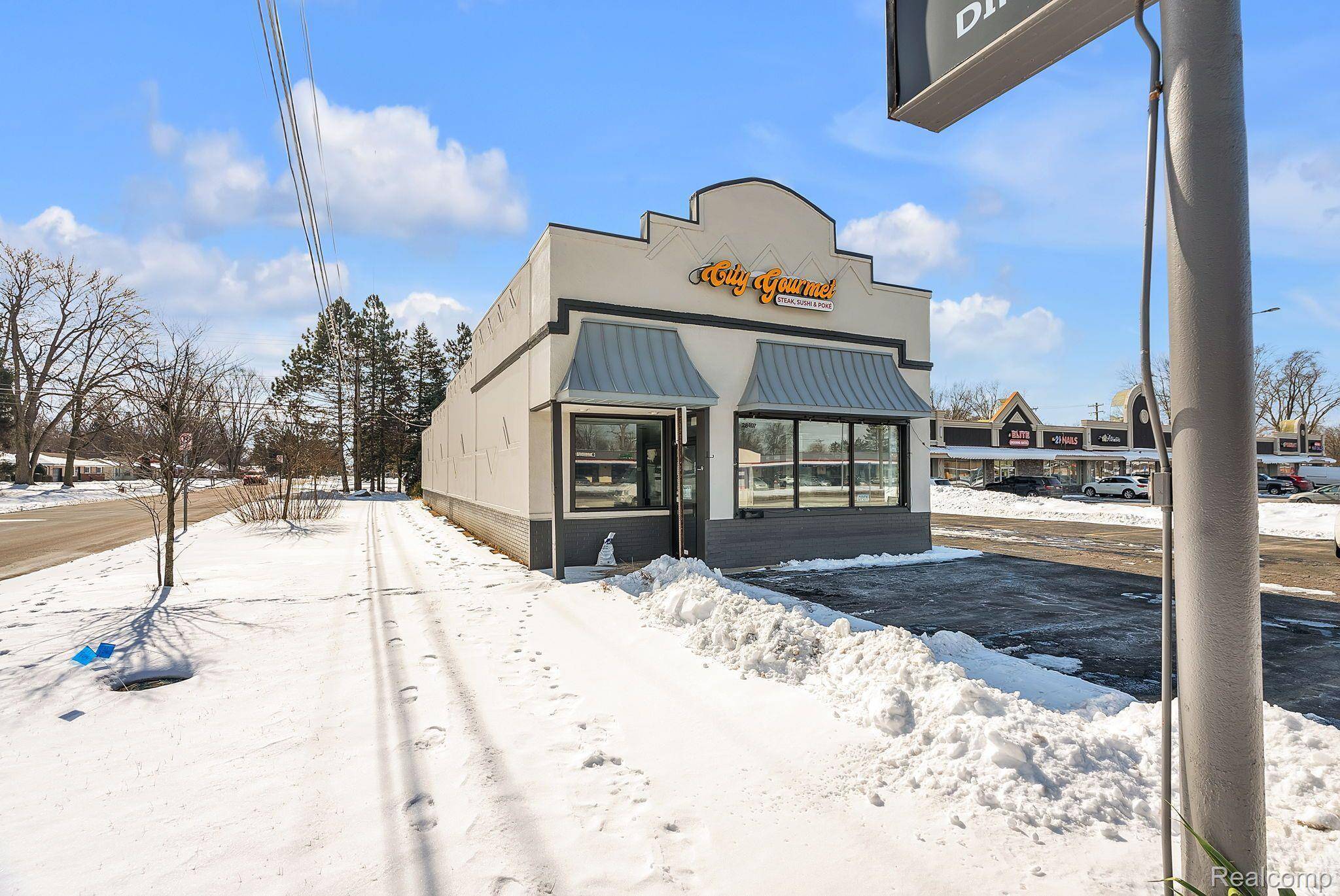 28407 5 MILE RD, Livoniacity_wayne, MI 48154