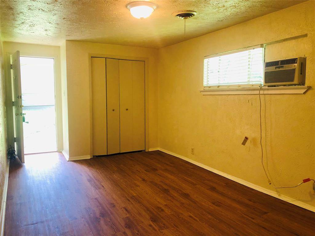 518 W Sycamore Street, Denton, TX 76201