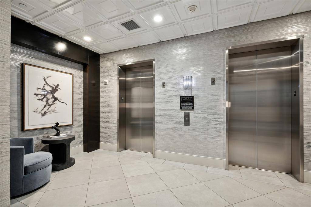 2600 W 7th Street #2812, Fort Worth, TX 76107