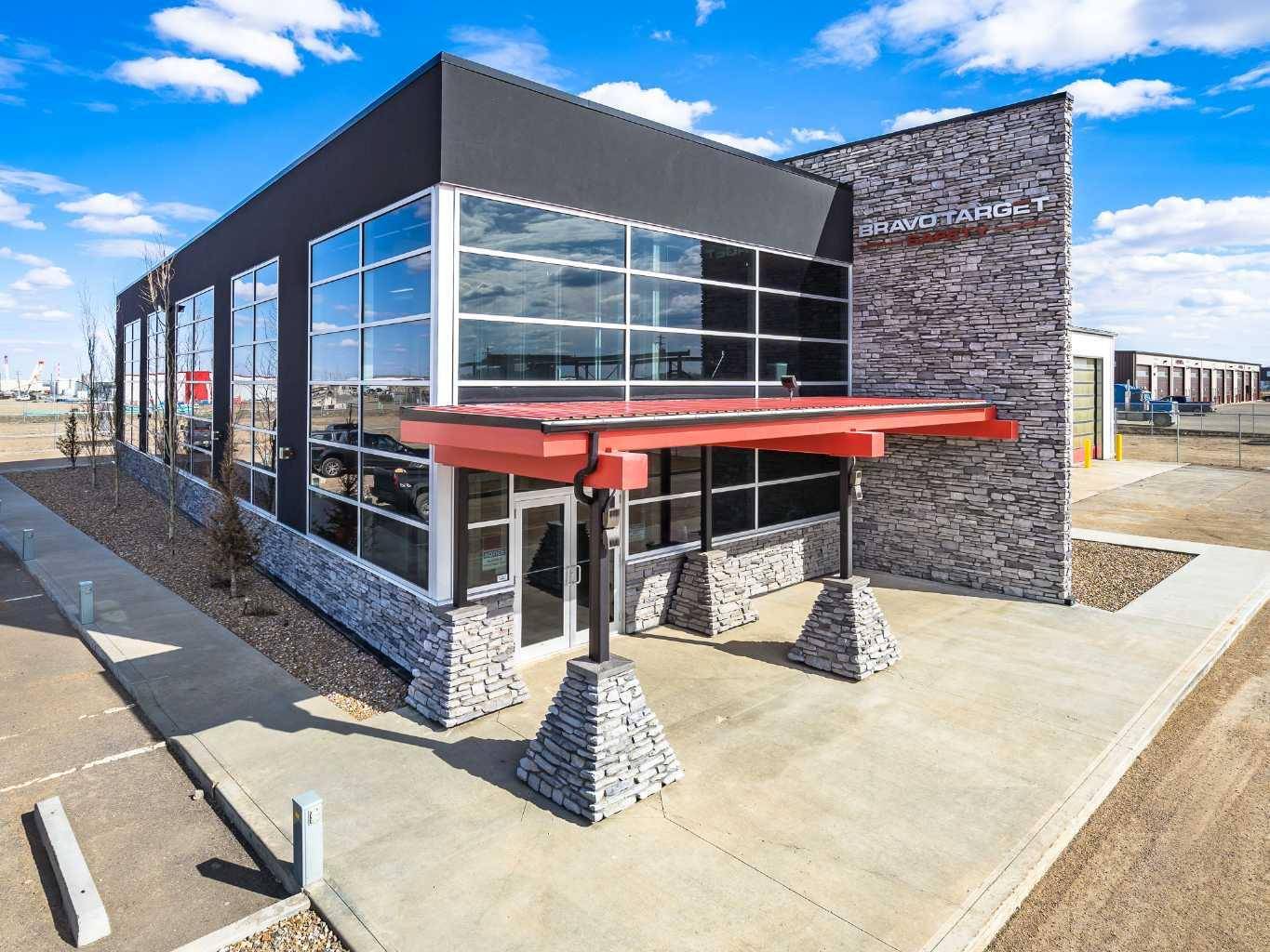 5531 70 AVE #2nd Floor, Lloydminster, AB T9V 3N6