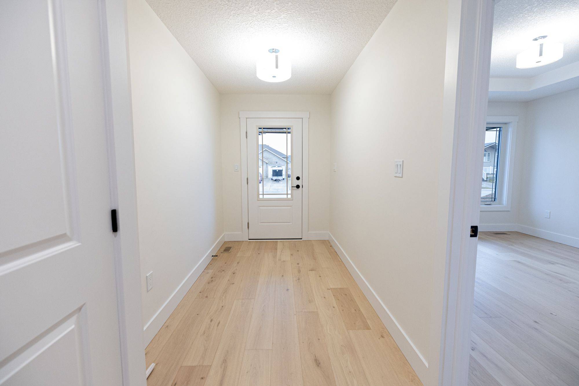 222 16th Avenue CRES, Hanover, ON N4N 3V3