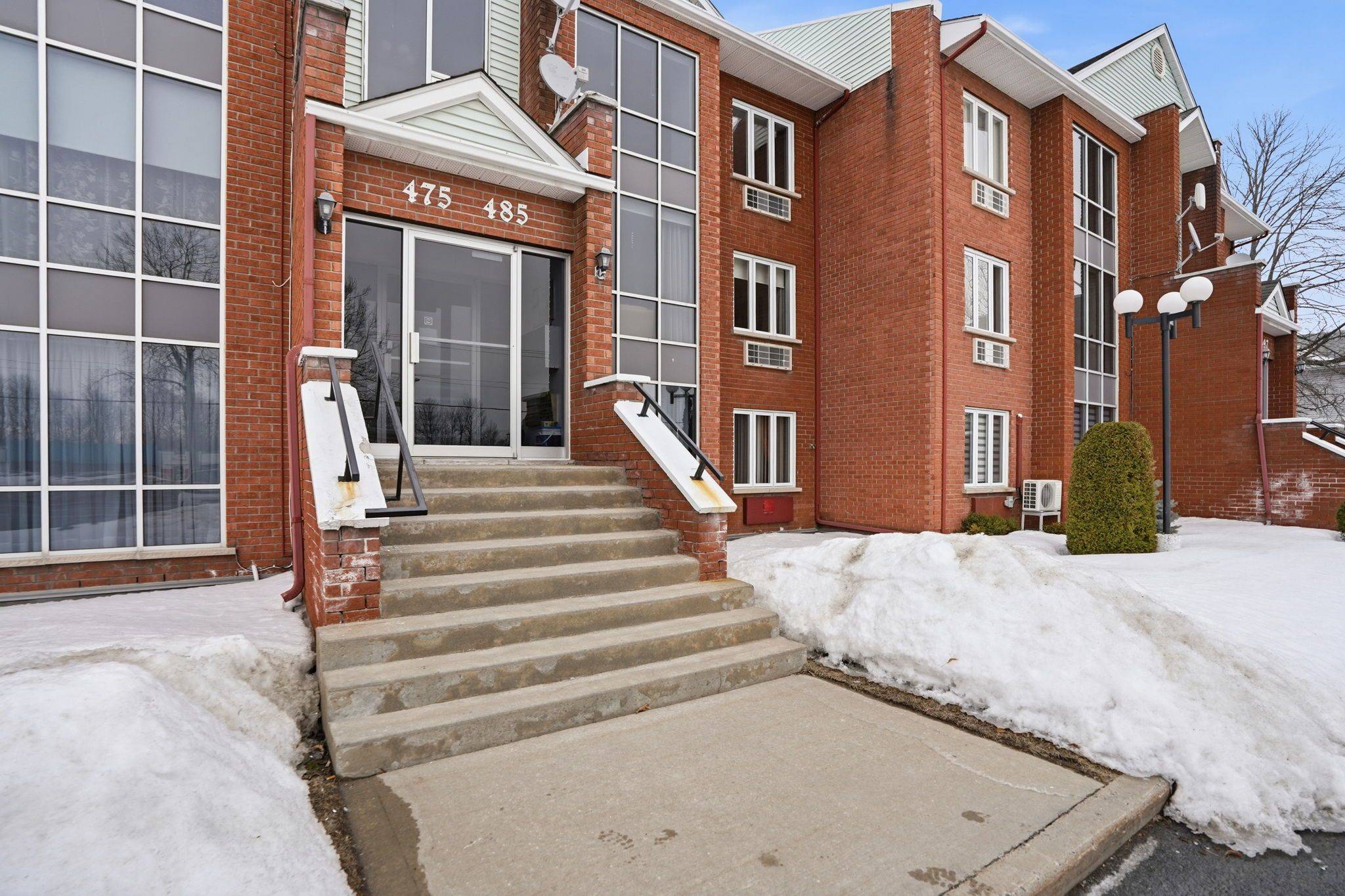 481 Spence AVE, Hawkesbury, ON K6A 3A4