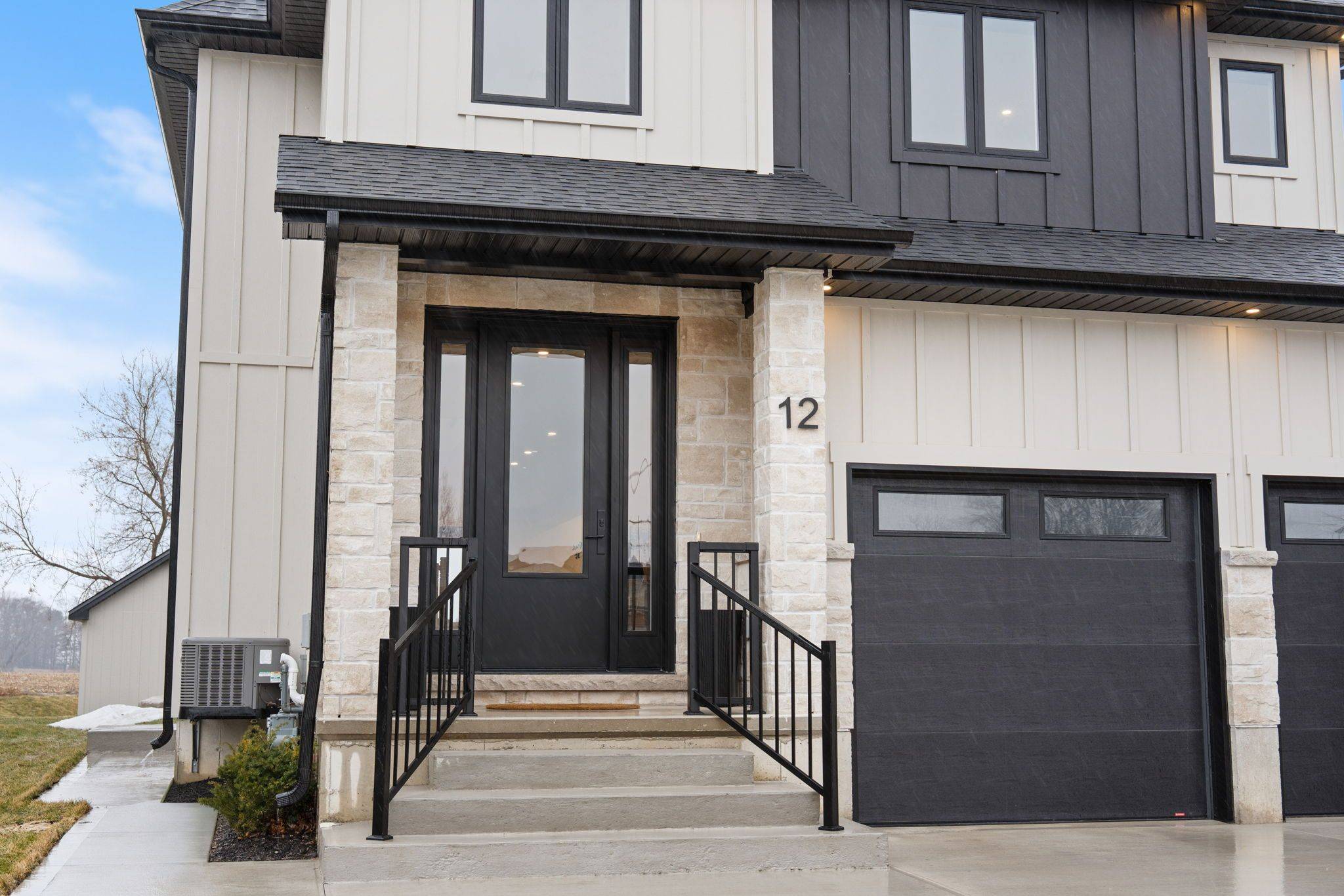 12 Macneil CT, Bayham, ON N0J 1T0