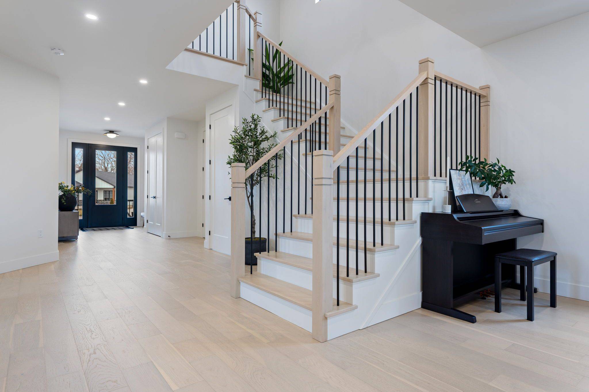 12 Macneil CT, Bayham, ON N0J 1T0