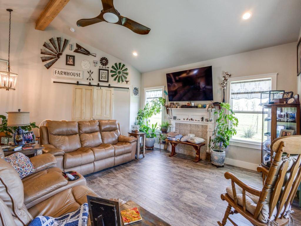 4953 County Road 413, Melissa, TX 75454