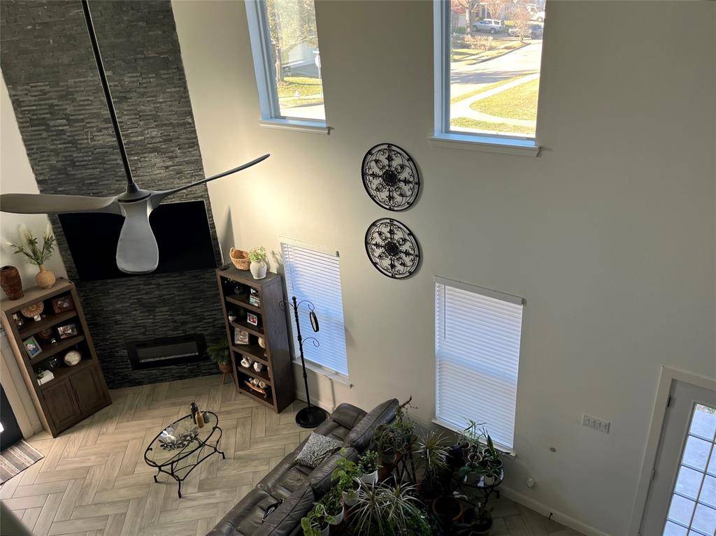 127 Chamblin Drive, Cedar Hill, TX 75104