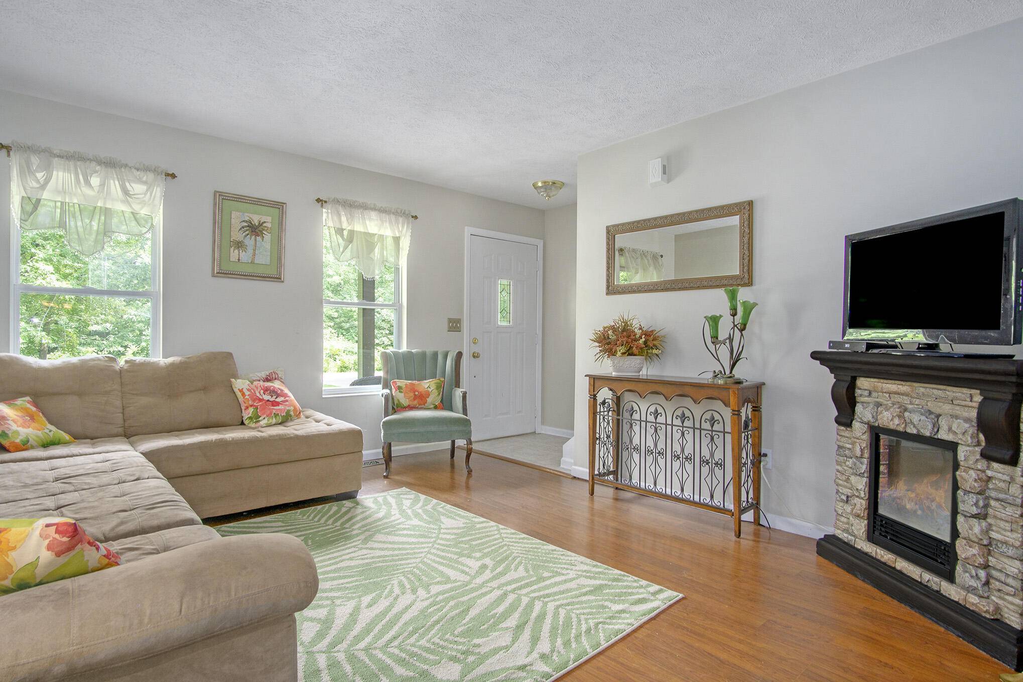 18501 148th AVE, Spring Lake Twp, MI 49456