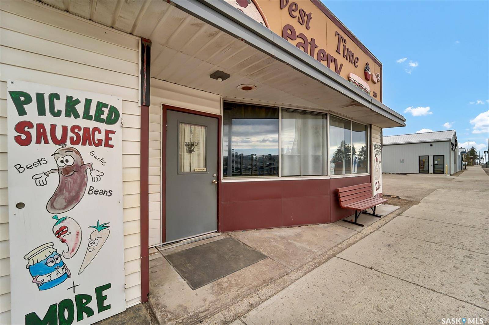 113 Railway AVENUE W, Watson, SK S0K 4V0