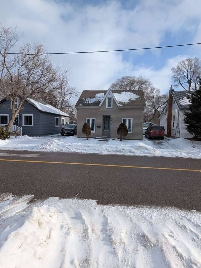 9 Jessie ST, Brampton, ON L6Y 1L3