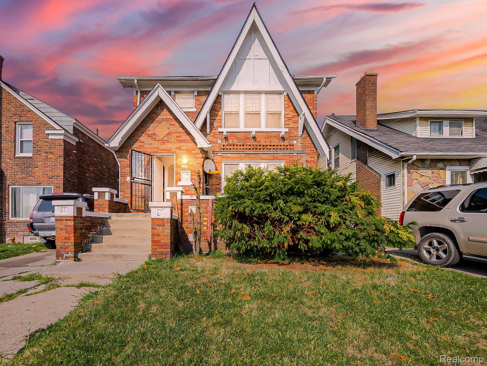 13511 Wisconsin ST, Detroit, MI 48238