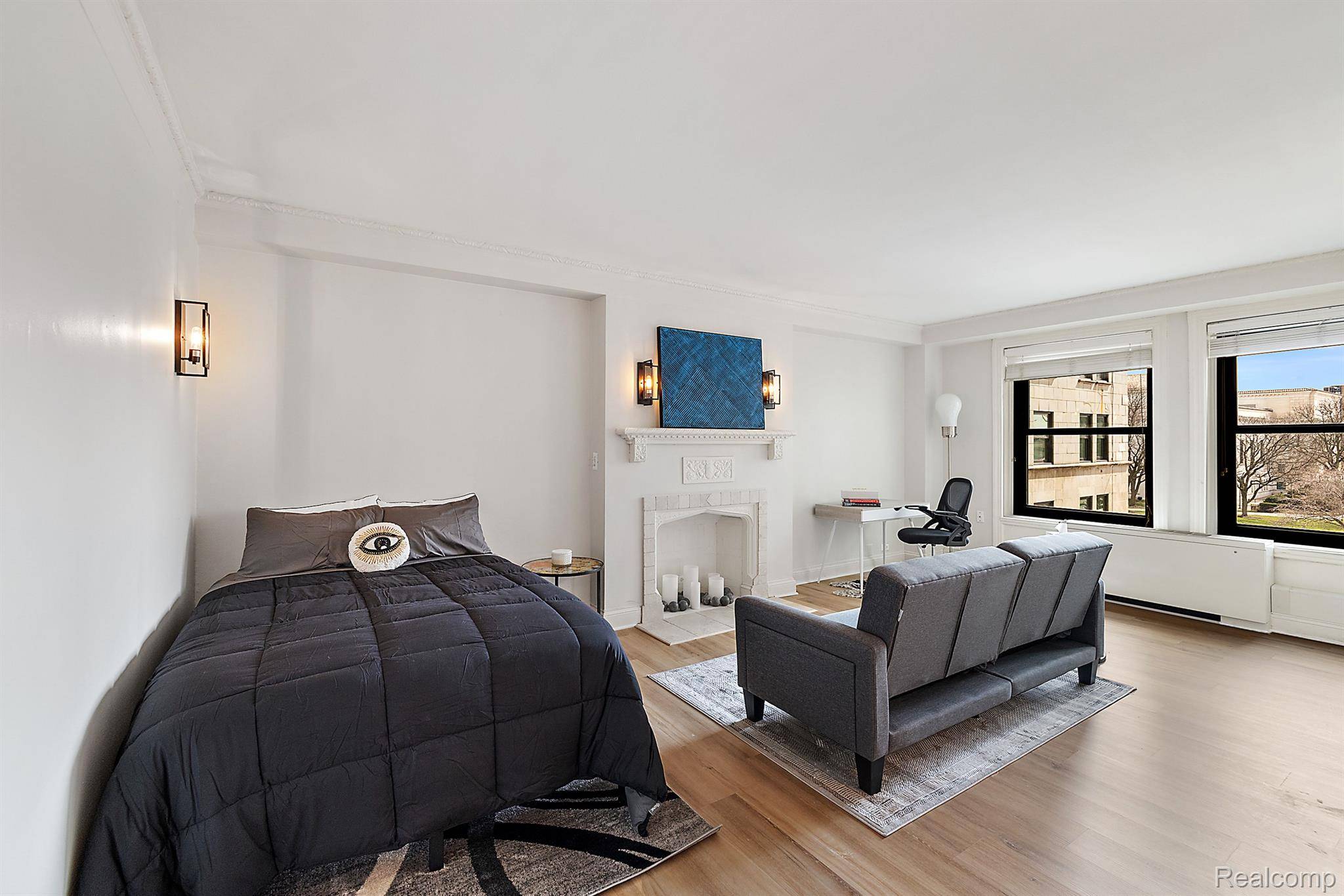 15 E KIRBY ST #315, Detroit, MI 48202