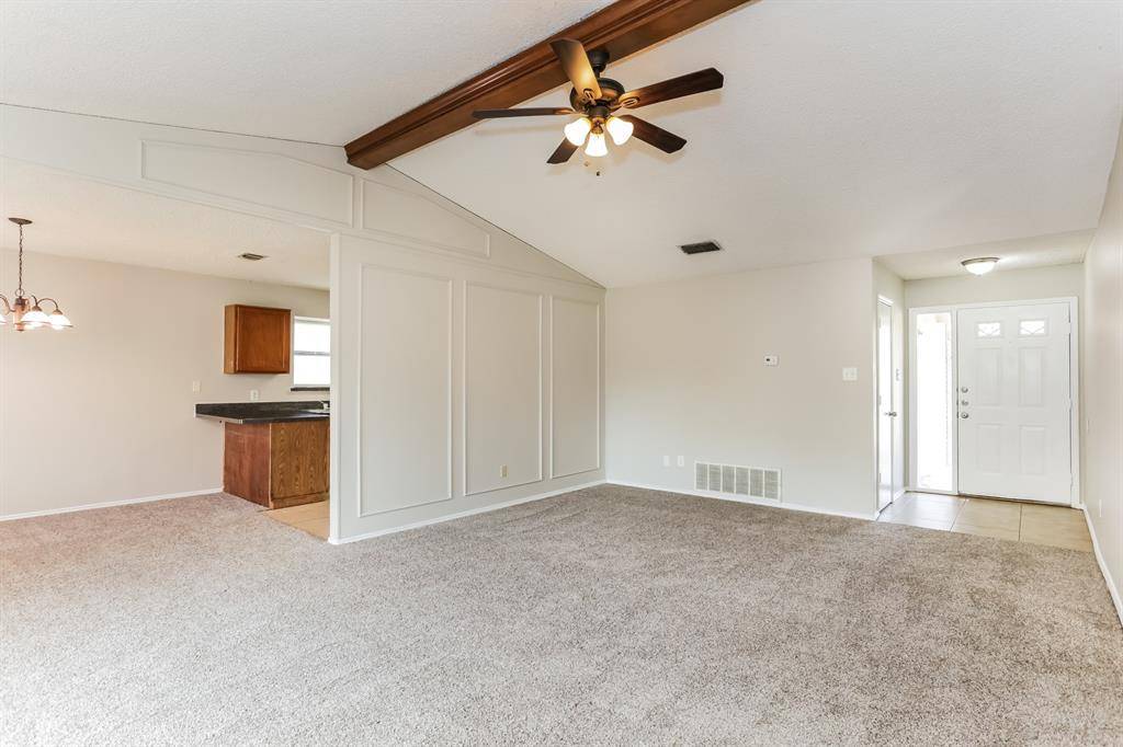 6505 Pilgrim Lane, Arlington, TX 76002