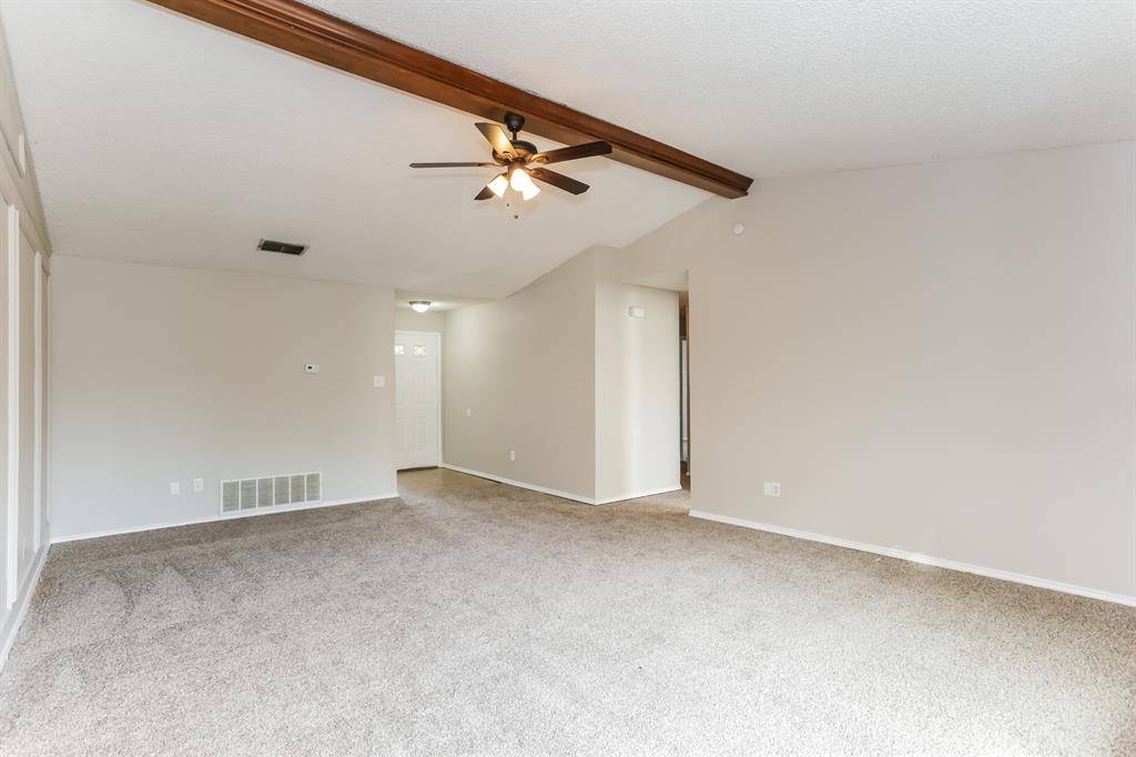 6505 Pilgrim Lane, Arlington, TX 76002