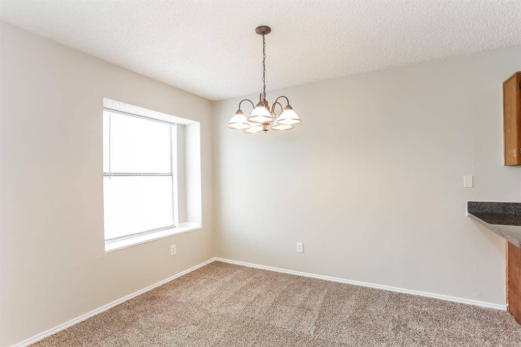 6505 Pilgrim Lane, Arlington, TX 76002