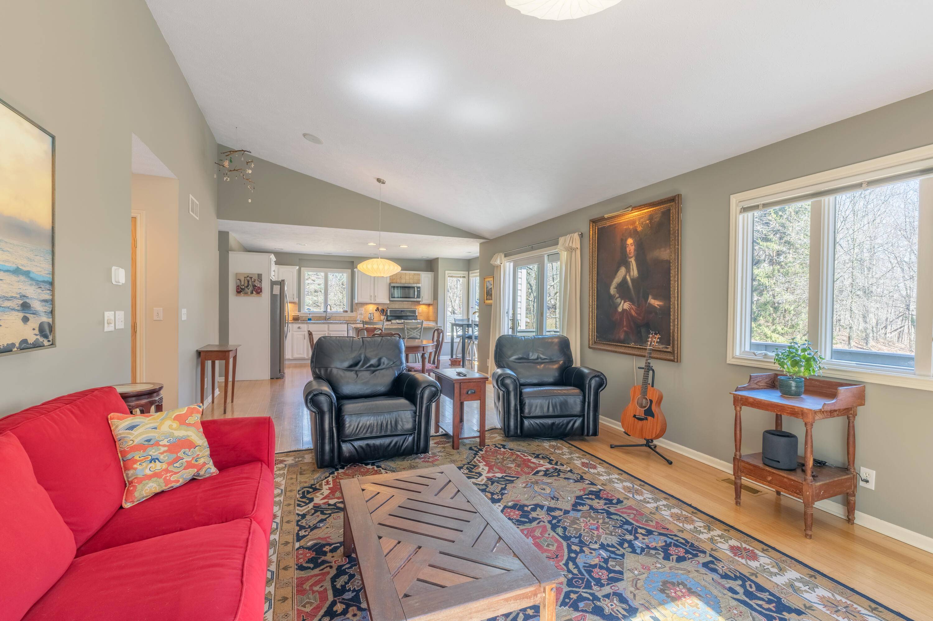 319 S Union ST, Douglas Vllg, MI 49406