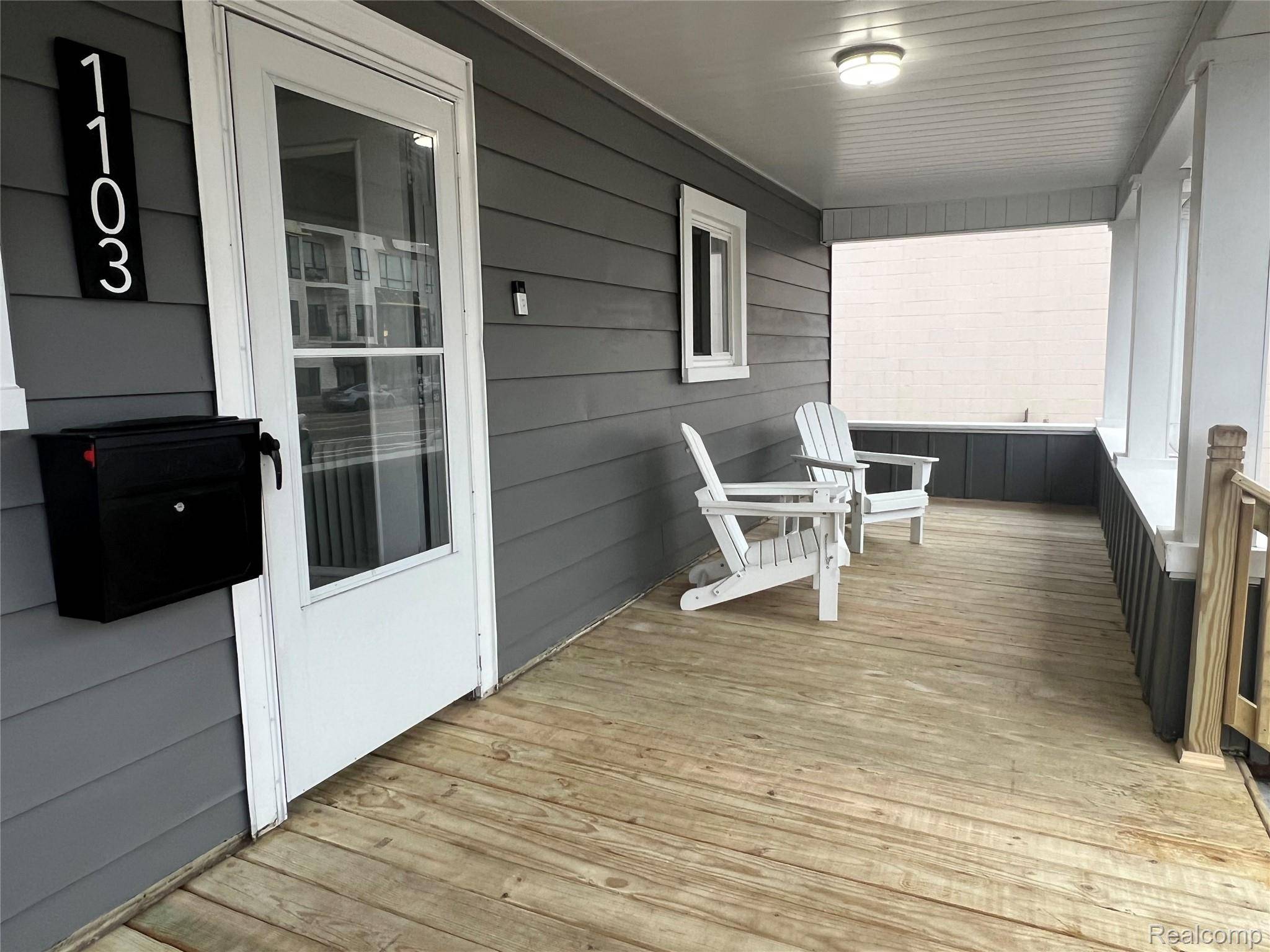 1103 S Washington AVE, Royal Oak Charter Township, MI 48067