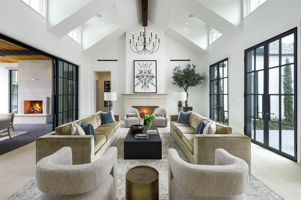 5531 Walnut Hill Lane, Dallas, TX 75229