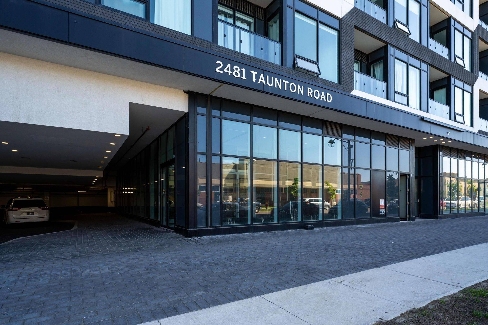 2481 Taunton RD #1507, Oakville, ON L6H 3R7