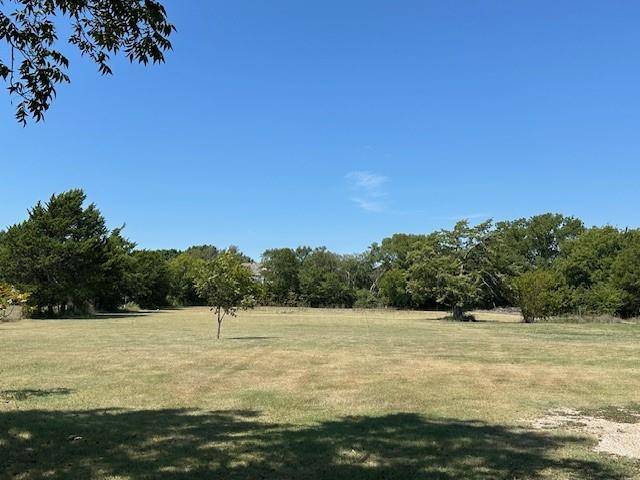 1403 N Cedar Hill Road, Cedar Hill, TX 75104