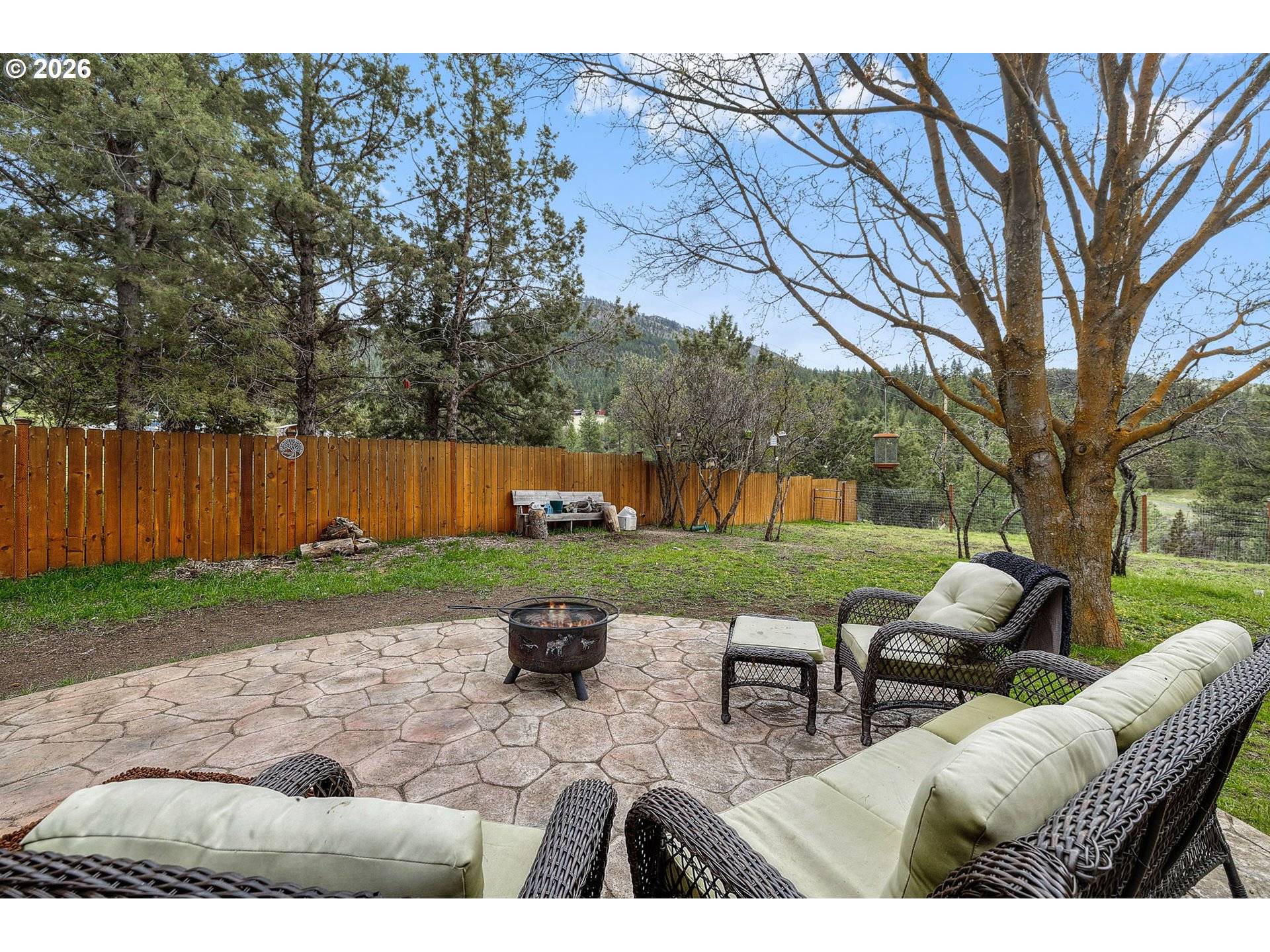 312 EDGEWOOD DR, Canyon City, OR 97820