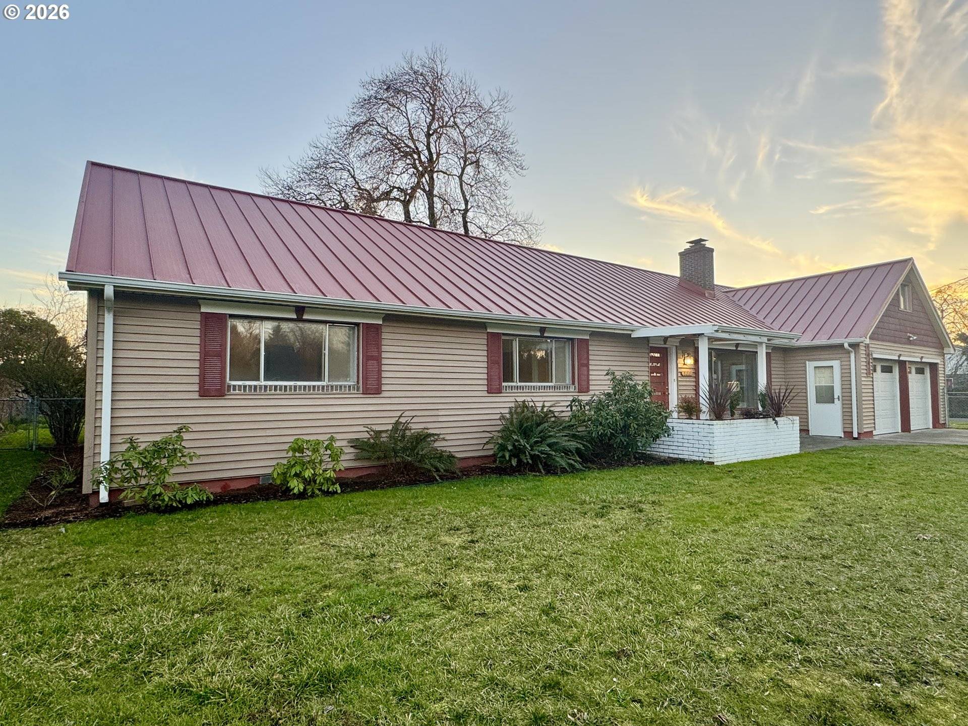 144 BRIARCLIFF DR, Eugene, OR 97404