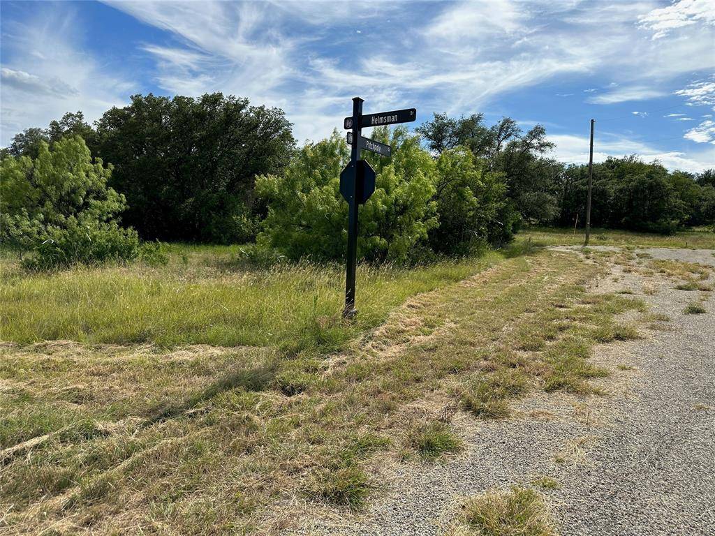 863 Pitchpole Circle, Brownwood, TX 76801