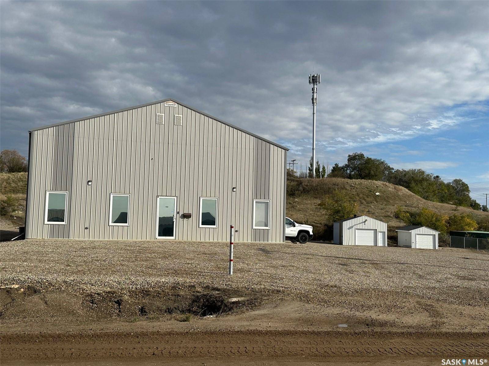 108-110 47 HIGHWAY S, Estevan, SK S4A 2K8