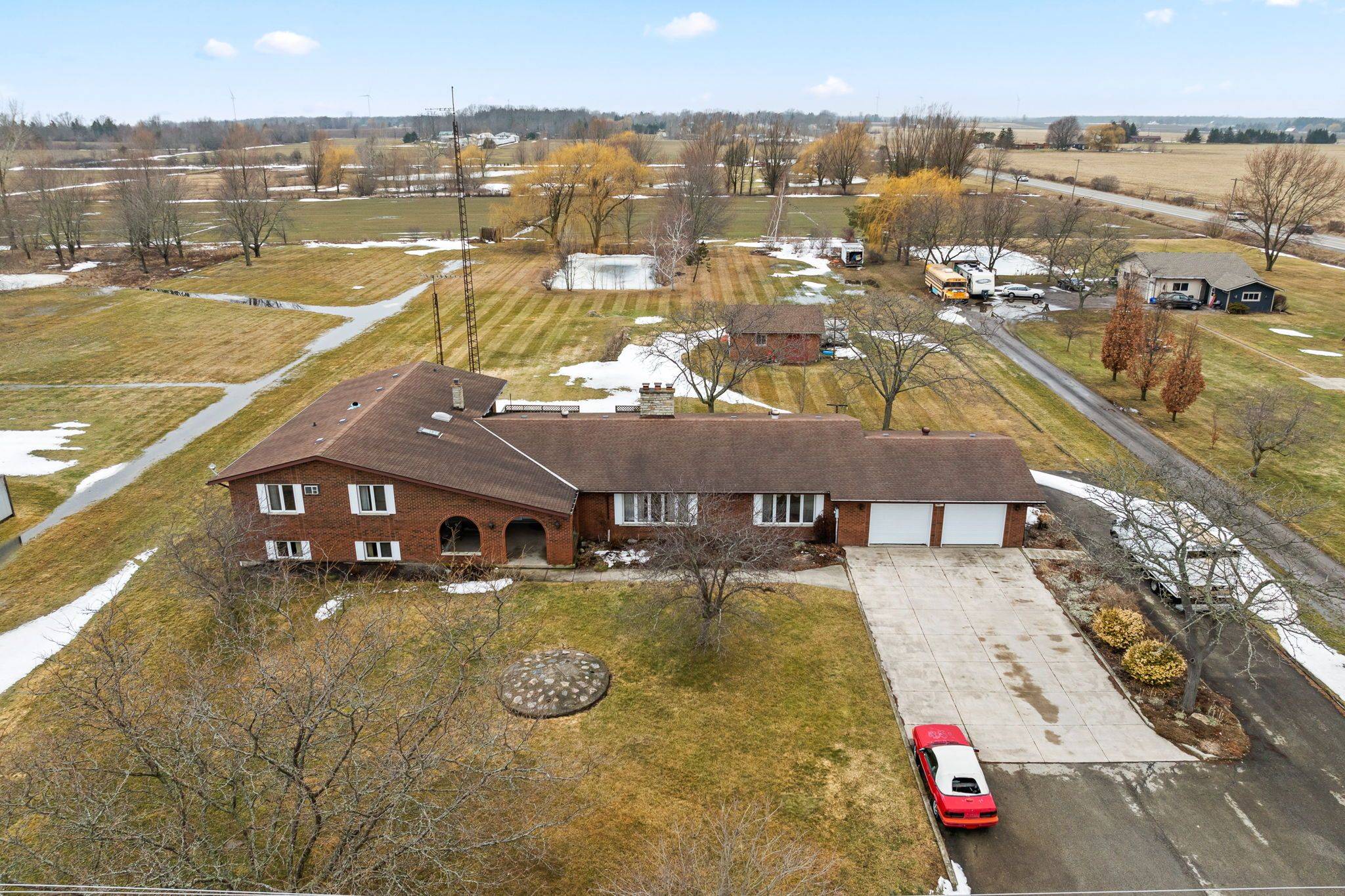 11292 Golf Course RD, Wainfleet, ON L0S 1V0