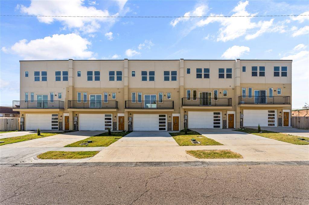 3607 Portland Street, Irving, TX 75062
