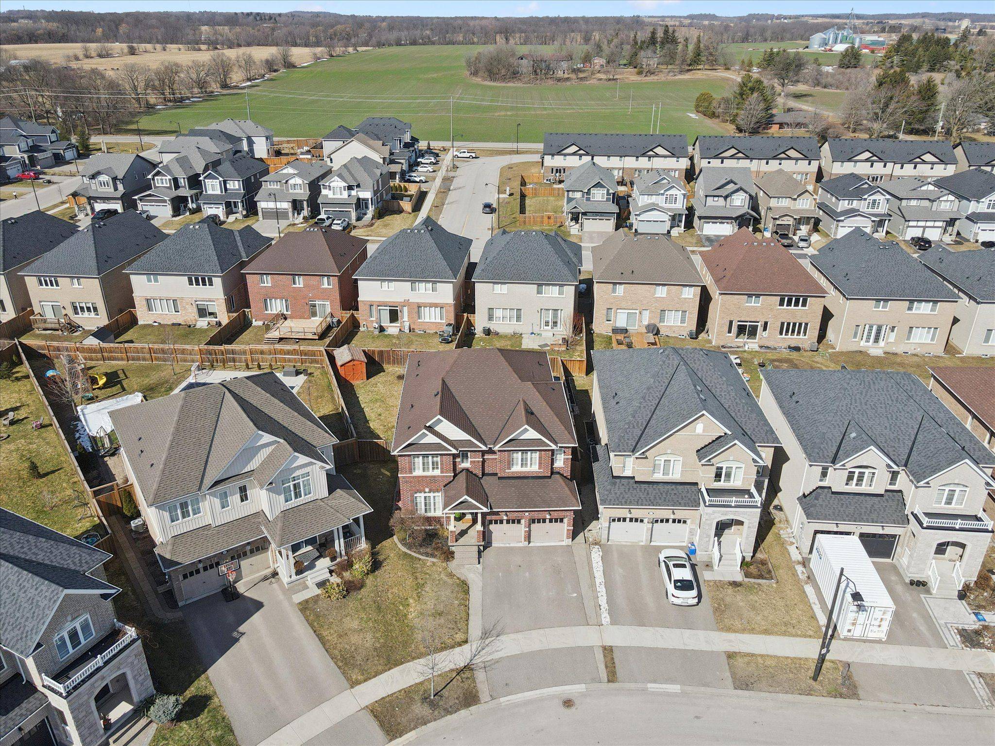 65 Barlow PL, Brant, ON N3L 0H1