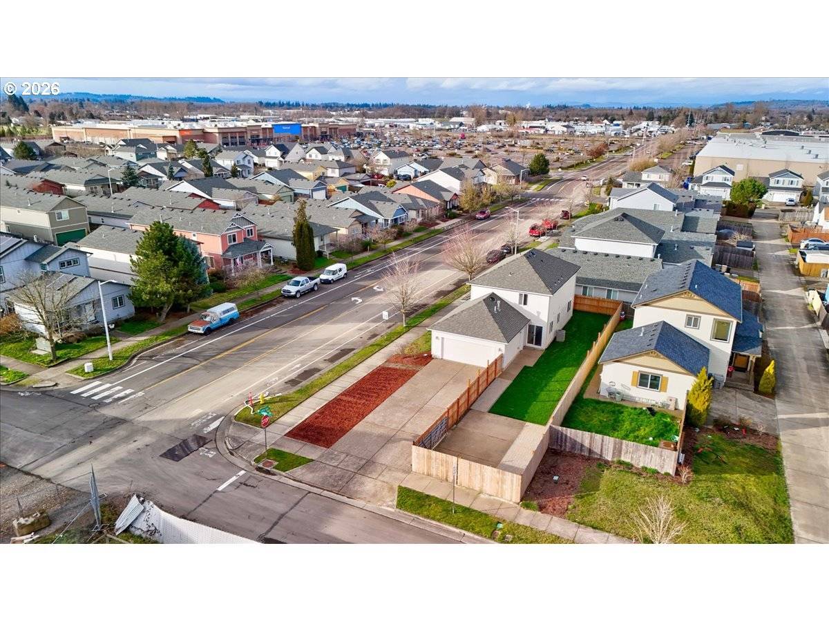 3846 GOLDFISH FARM RD, Albany, OR 97322