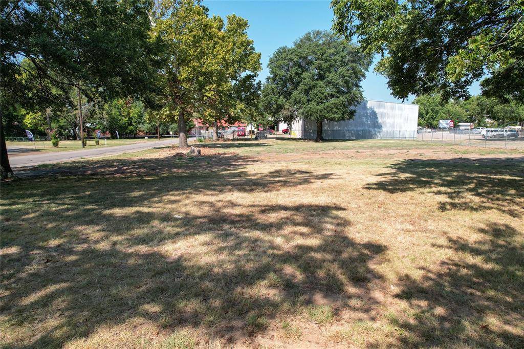 Lot 4 Blk 127 W Kaufman Street Street, Paris, TX 75460