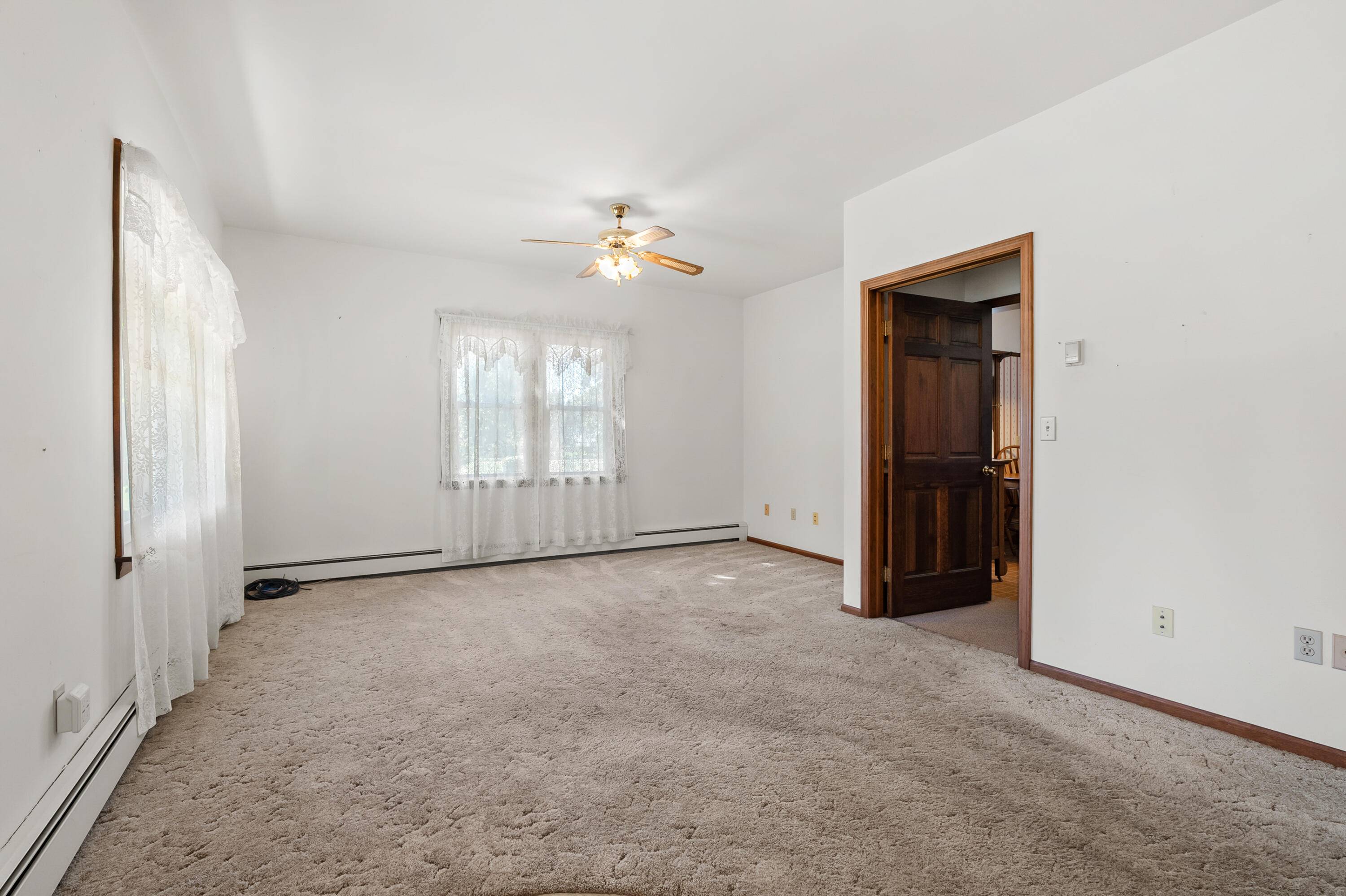 508 N Van Buren ST, Bloomingdale Vllg, MI 49026