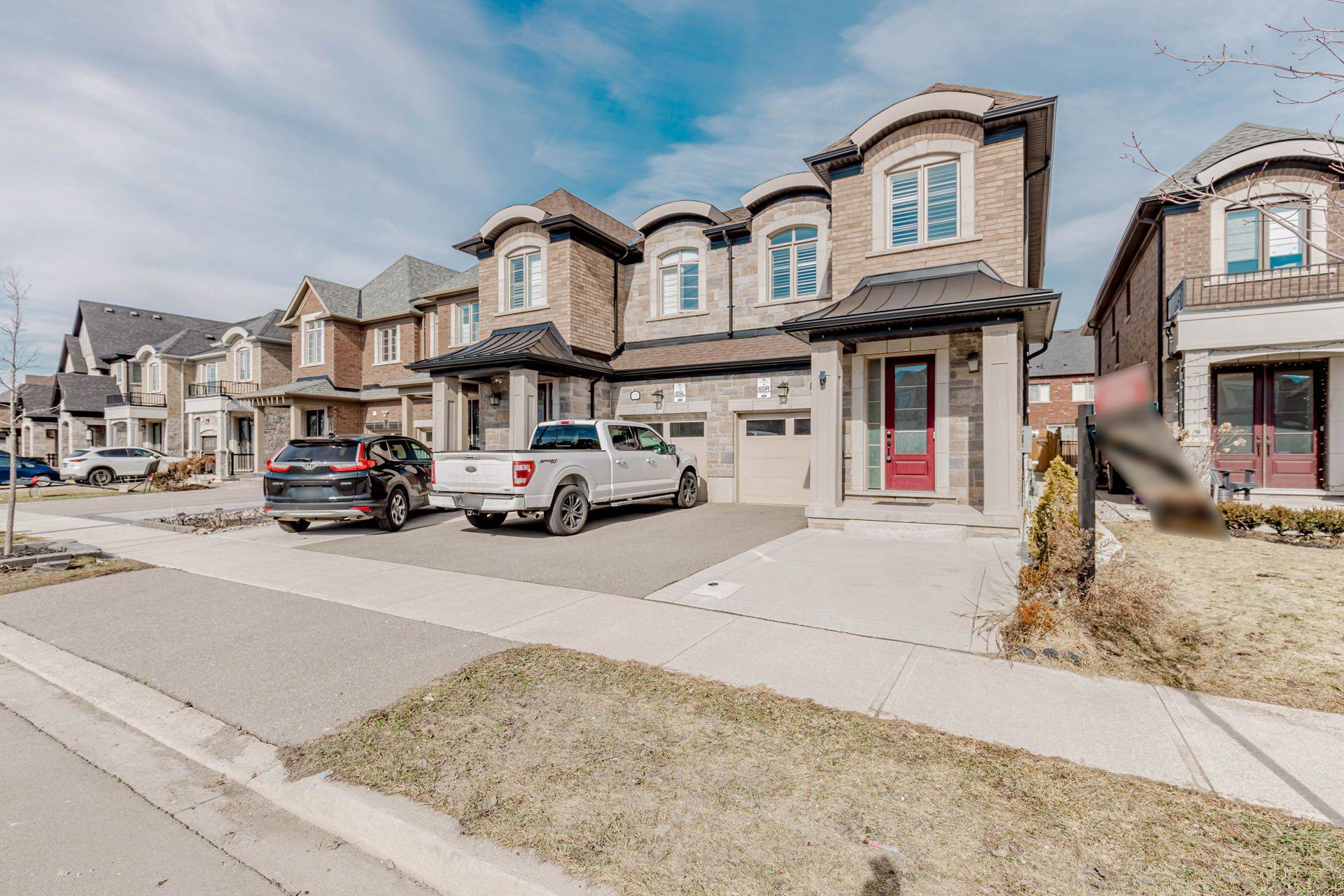 1335 Farmstead DR, Milton, ON L9E 1K9