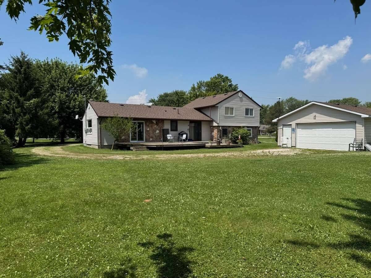 3104 St Clair Pkwy, St. Clair, ON N0P 1H0