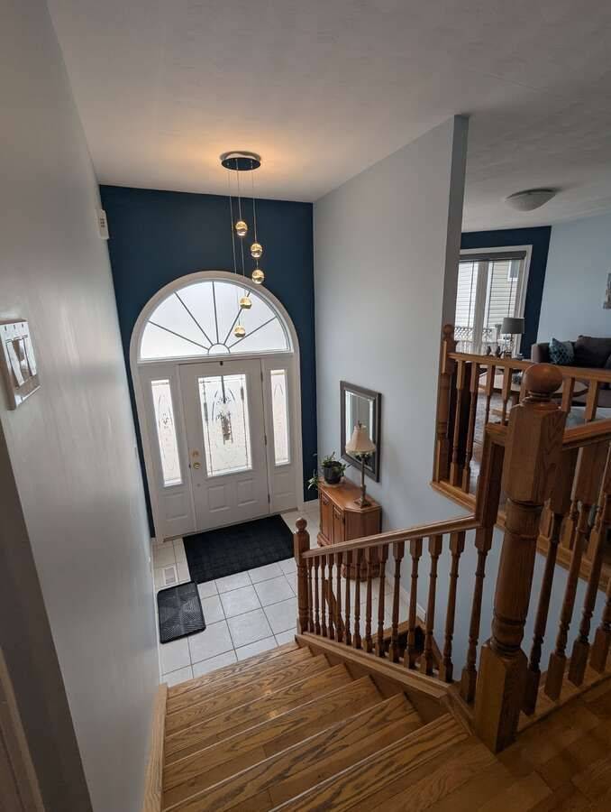 6 Gagnon CT, North Bay, ON P1B 9V3