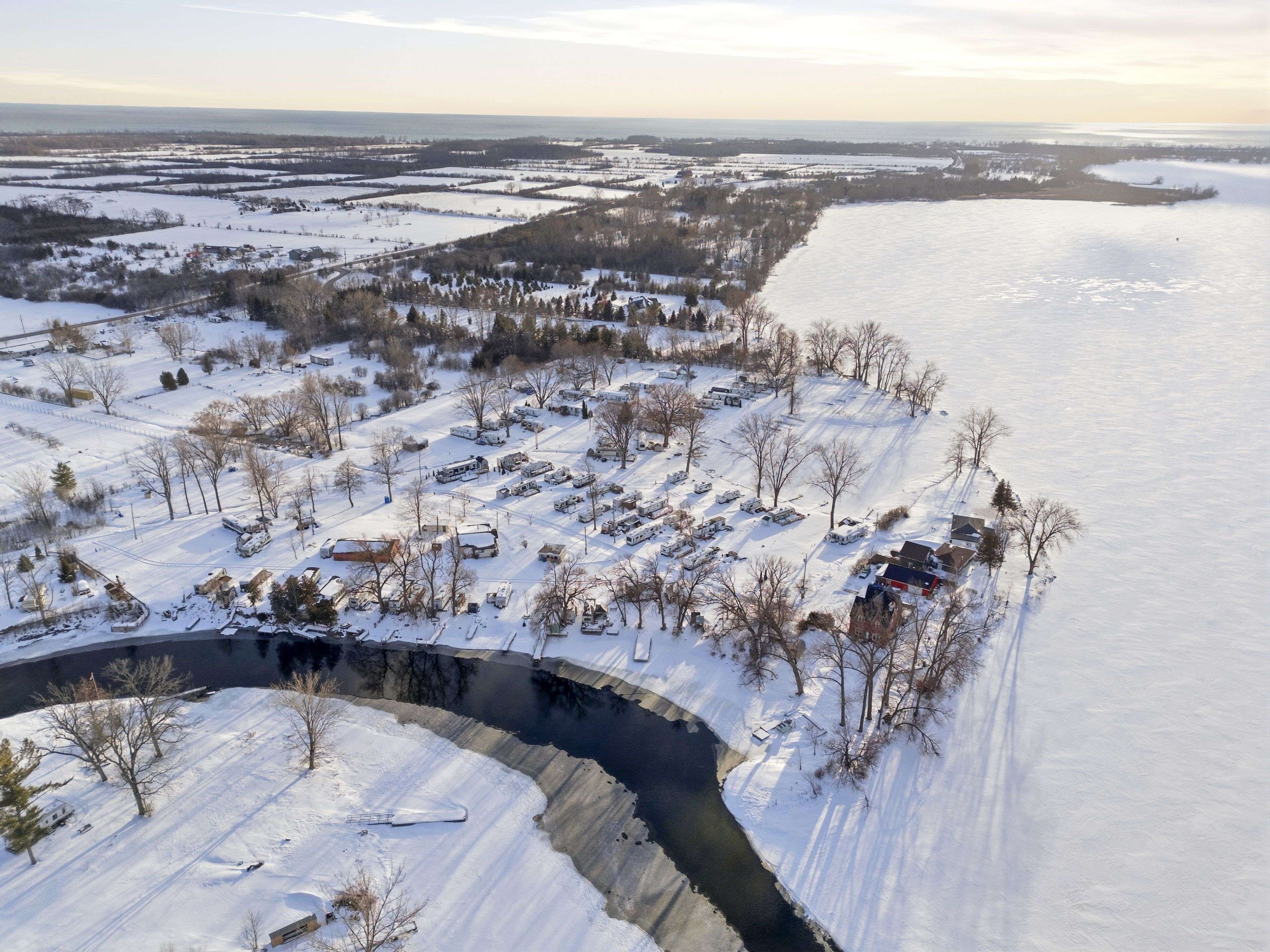 52 Sunset Lagoon DR, Prince Edward County, ON K0K 1T0