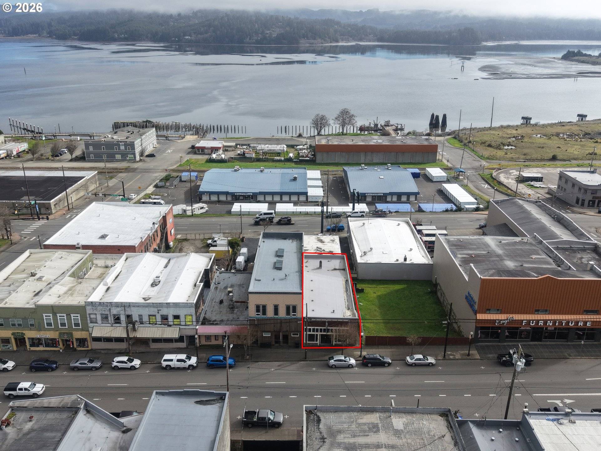 2051 SHERMAN AVE, North Bend, OR 97459