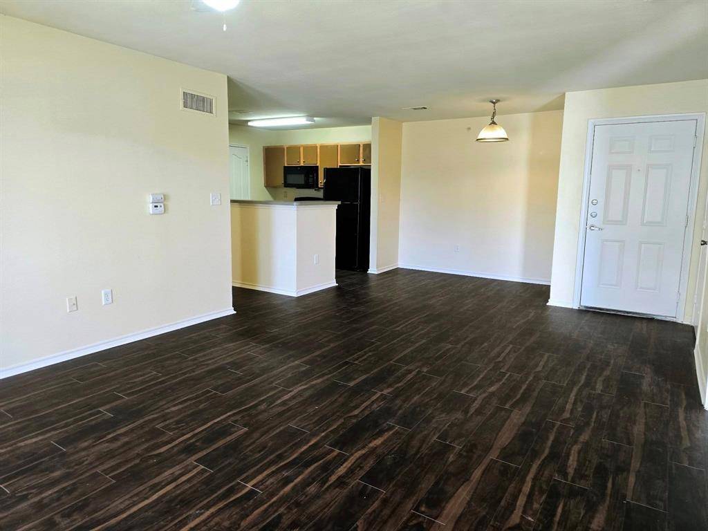 1001 Redwood Avenue, Wichita Falls, TX 76301