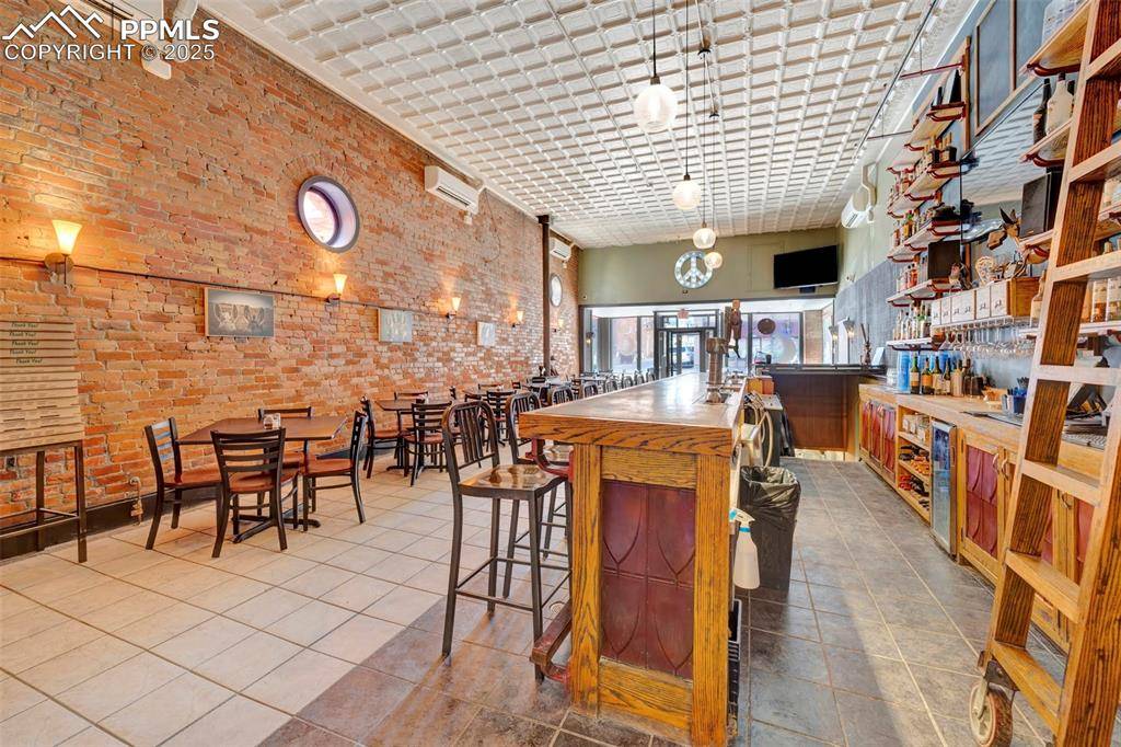 121 W Main ST, Trinidad, CO 81082