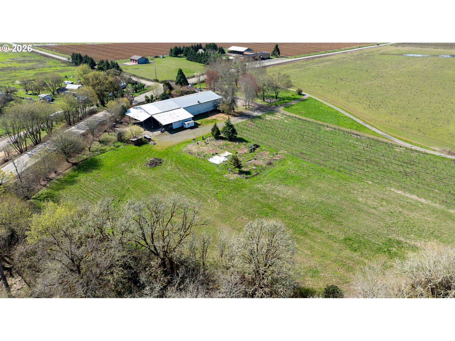 687 Hubbard Creek, Umpqua, OR 97486